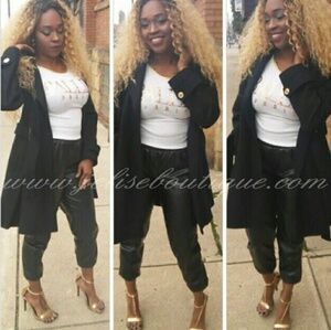 Mia White & Gold Graphic Foil Tee Shirt